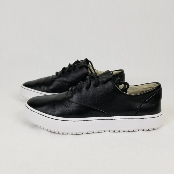 Sperry Shoes - Sperry Black  Leather Sneakers